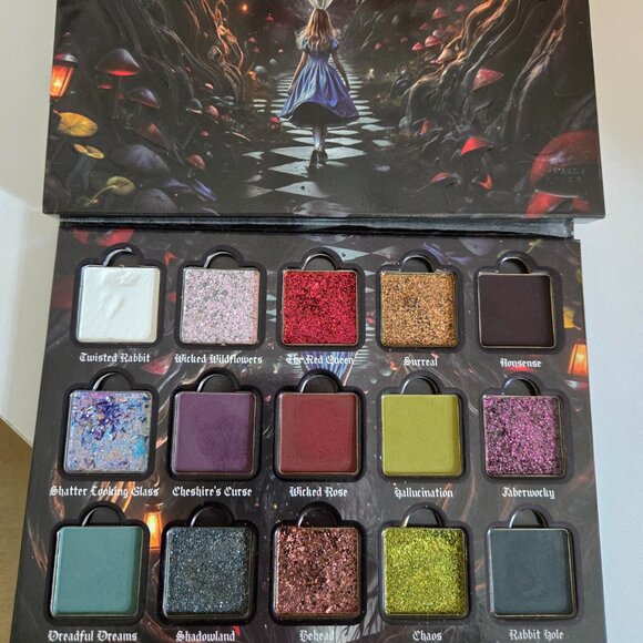 Ensley Reign Underland palette - Picture 1 of 4